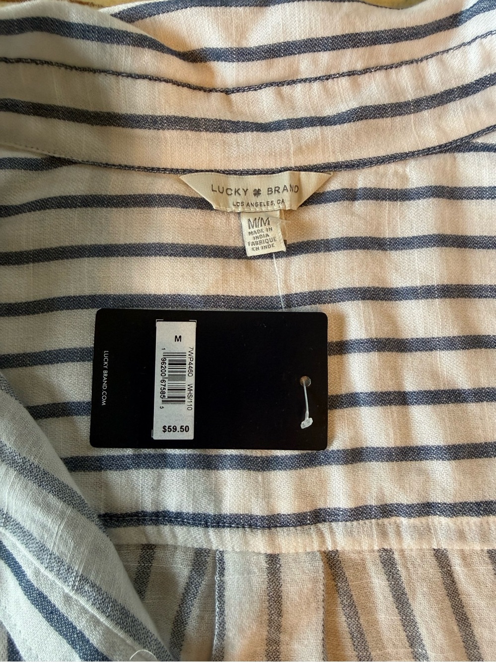 Lucky Brand Women’s White and Blue Vertical Stripe Button-Down Shirt Size M - Picture 5 of 13